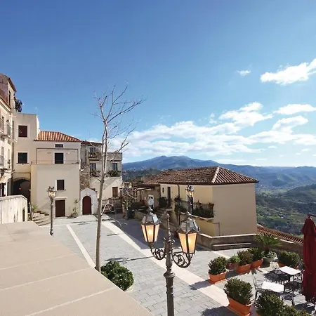Holiday home Casa Antonia Castellabate